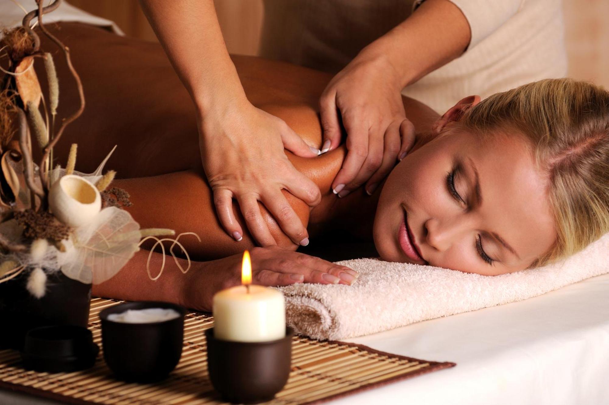 Villa Asunda B&B Spa & Sauna, Chambres D'Hotes سانت ماكسيمين-لا-سانت-بوم المظهر الخارجي الصورة